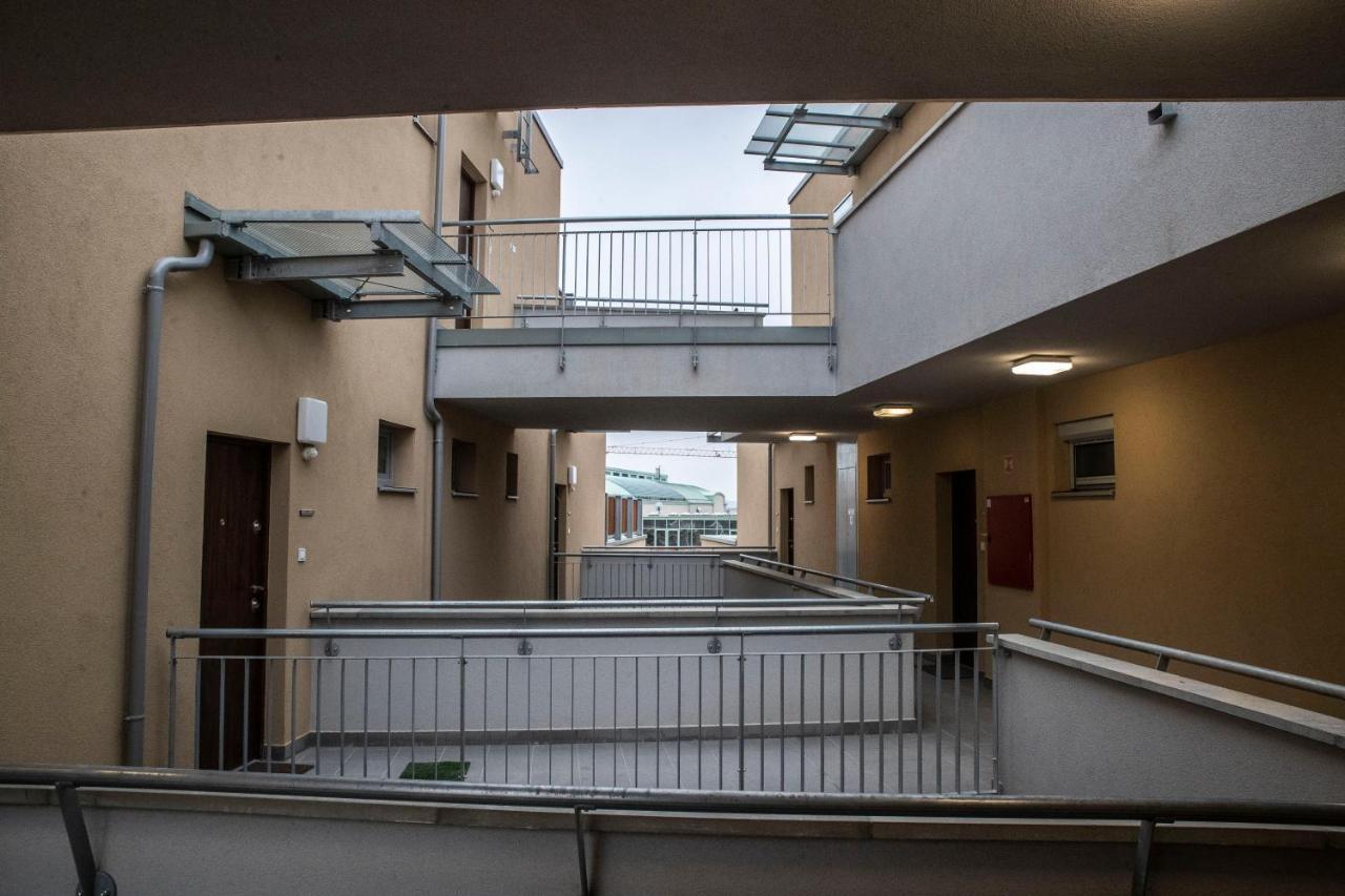 Sasadpark'S New Apartment In The West Part Of Buda Budapest Bagian luar foto