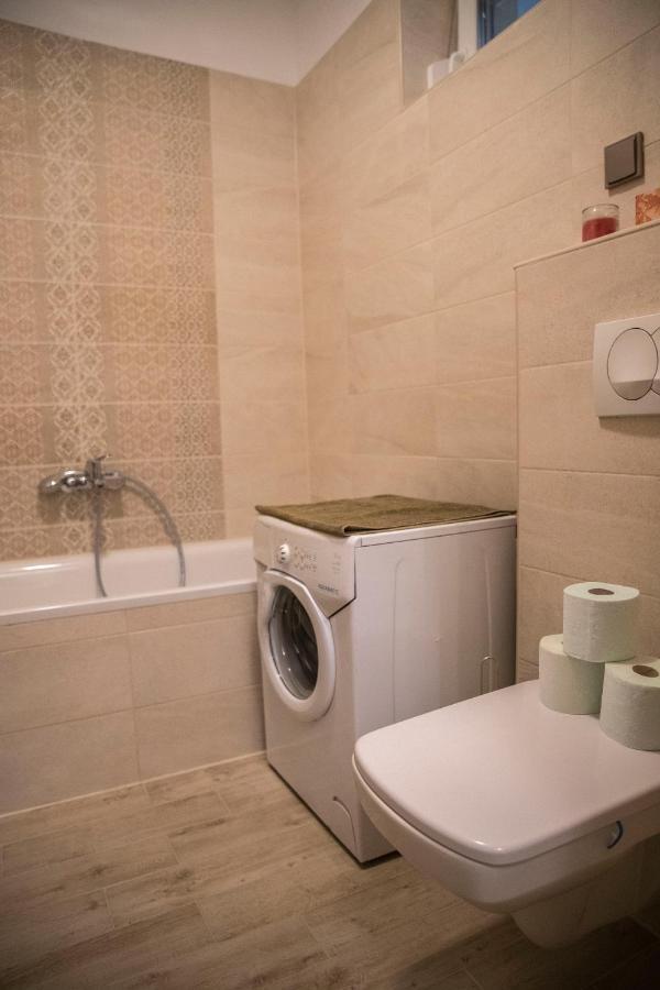 Sasadpark'S New Apartment In The West Part Of Buda Budapest Bagian luar foto